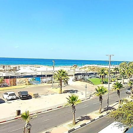 Beachfront Studio Apartment Bat Yam 412 Ngoại thất bức ảnh
