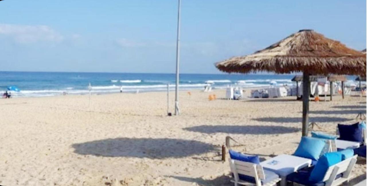 Beachfront Studio Apartment Bat Yam 412 Ngoại thất bức ảnh
