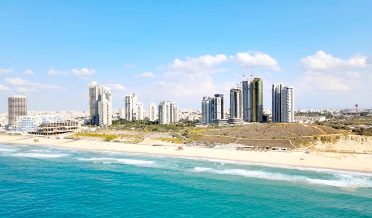 Beachfront Studio Apartment Bat Yam 412 Ngoại thất bức ảnh