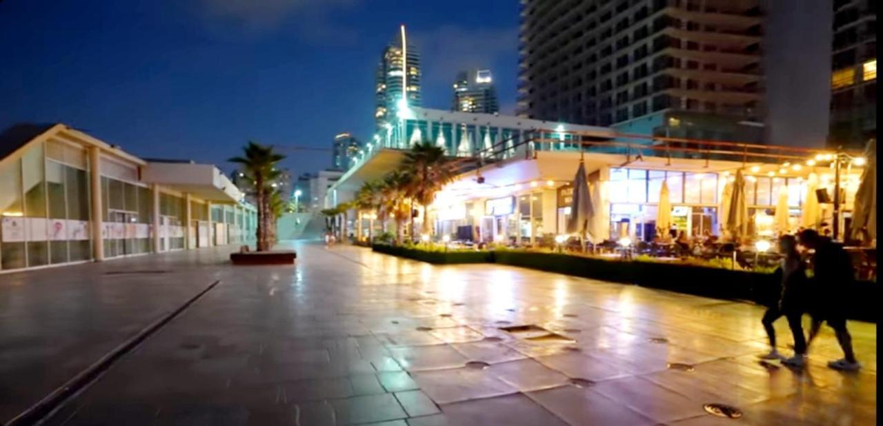 Beachfront Studio Apartment Bat Yam 412 Ngoại thất bức ảnh
