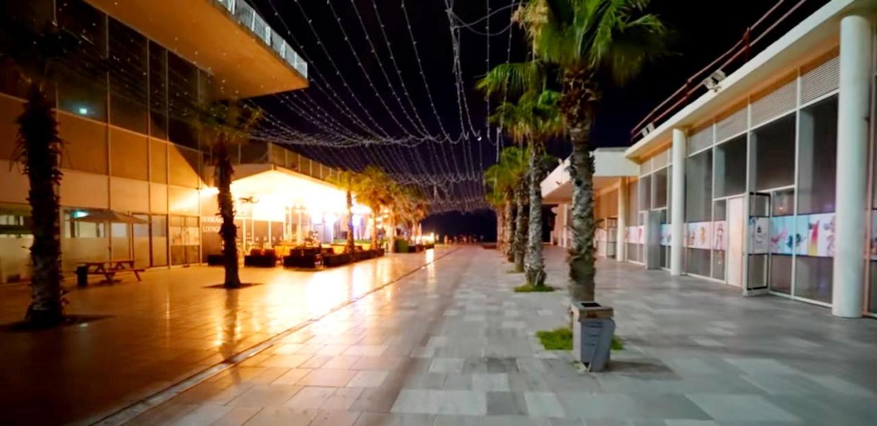 Beachfront Studio Apartment Bat Yam 412 Ngoại thất bức ảnh