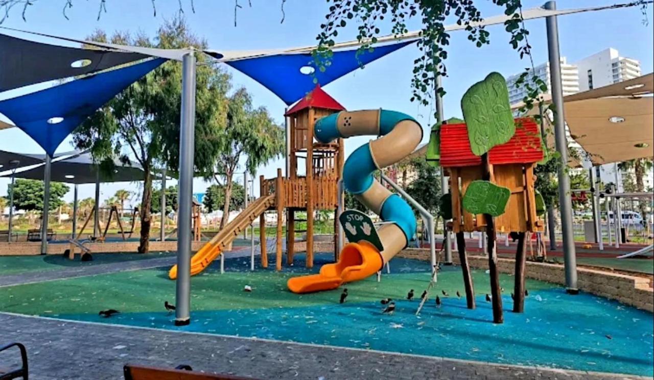 Beachfront Studio Apartment Bat Yam 412 Ngoại thất bức ảnh